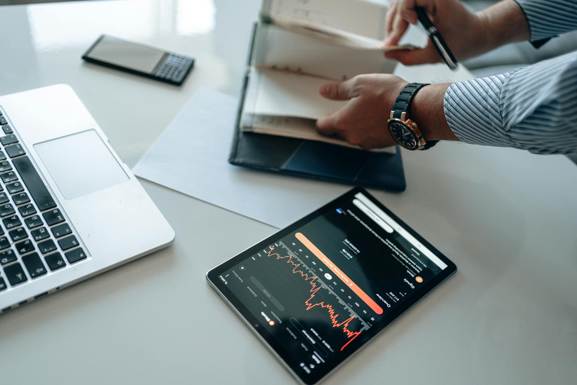 跨平台办公避坑指南：WPS常见问题与多系统排查方案深度对比